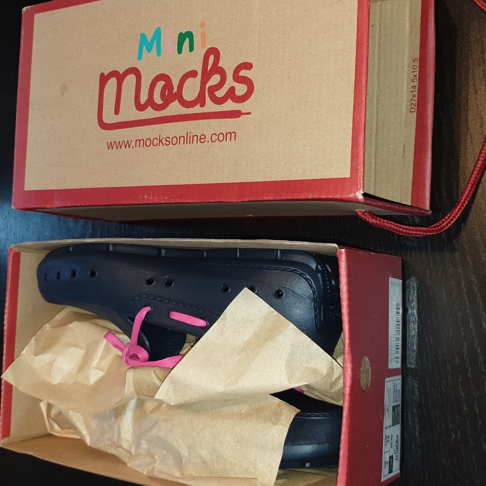 NWT Kids town & beach mocassins water shoes (plastic, drain holes) junior size 3 - Picture 14 of 14